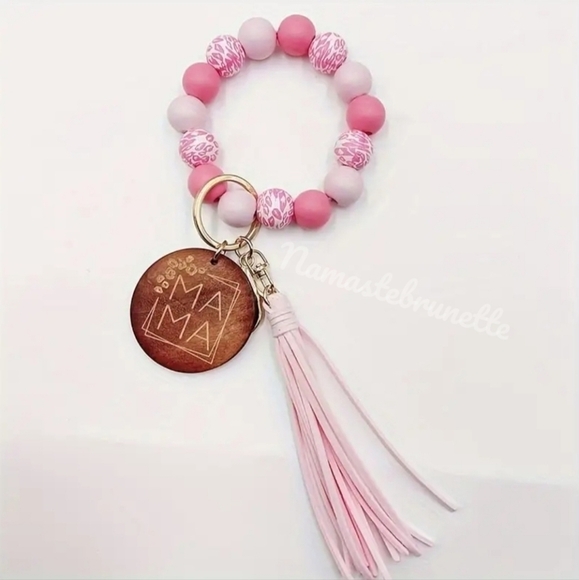 Wooden Beaded Mama Keychain Bag Charm With Pink Tassel - Picture 7 of 13
